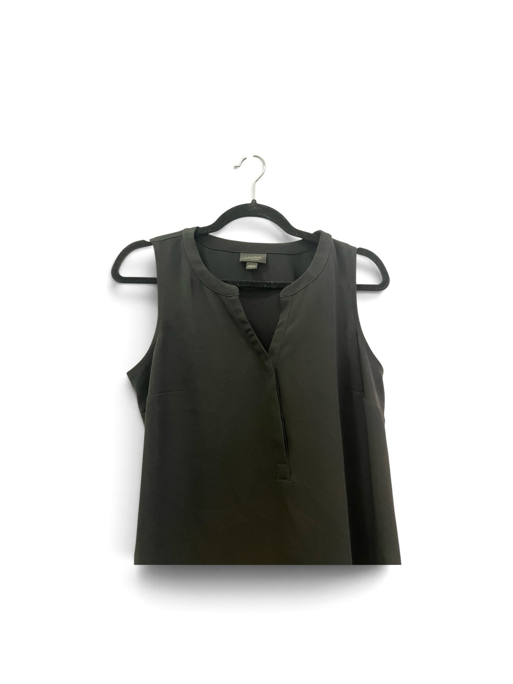 J. Jill Sleeveless Black V-Neck Tunic Top